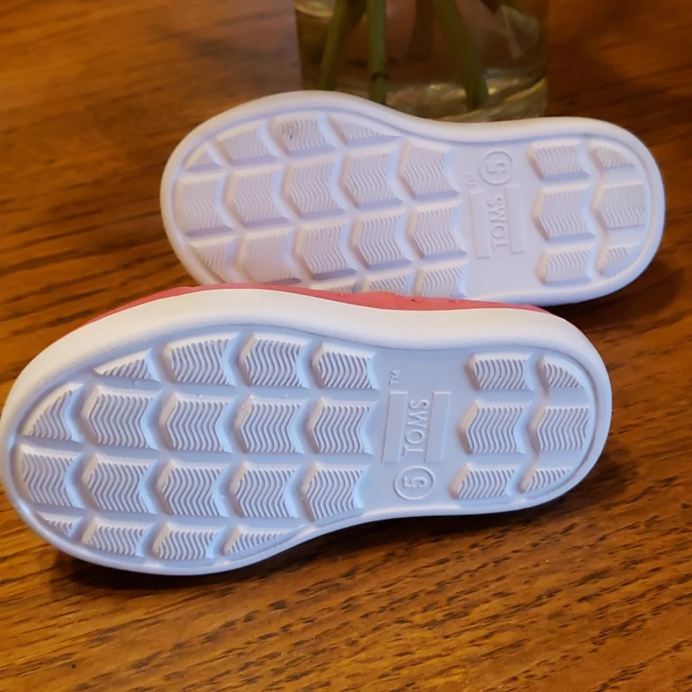 Toms Water Pink Shoes Size 5